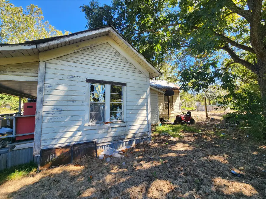 205 Magnolia Street, Pineland, TX 75968 - #2