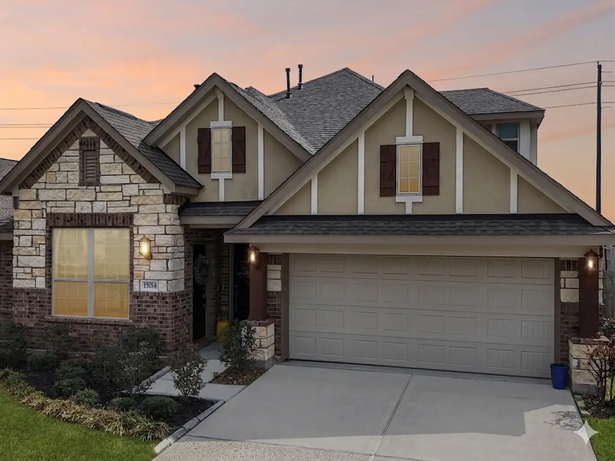 15014 Lake Shore Avenue, Monterey Belvieu, TX 77523 - #1