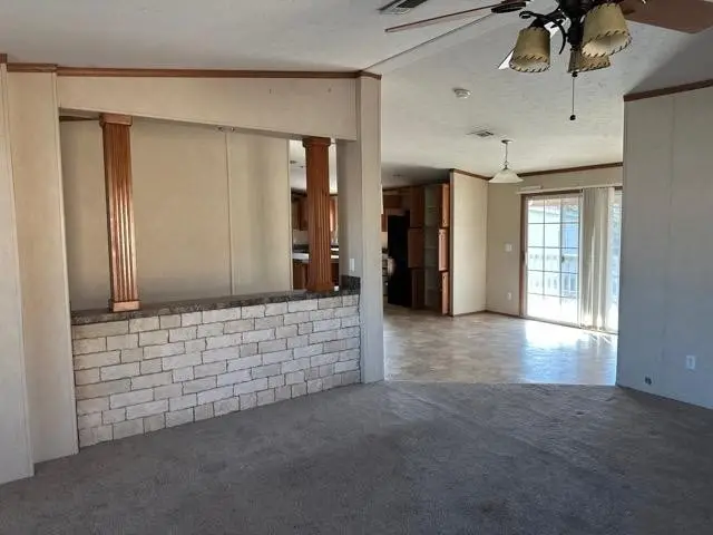861 Avenue H, Poteet, TX 78065 - #2