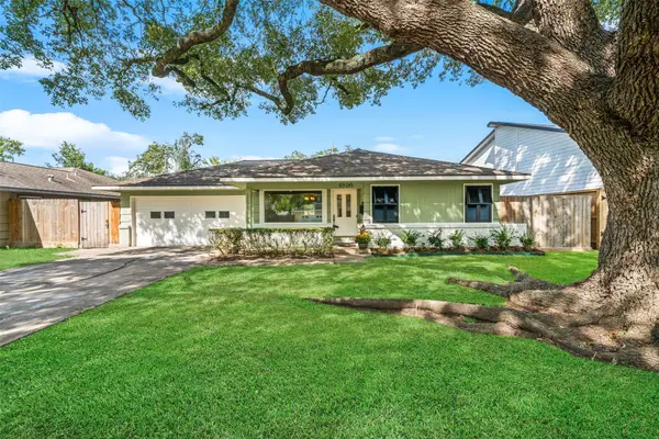 4806 Hummingbird Street, Houston, TX 77035