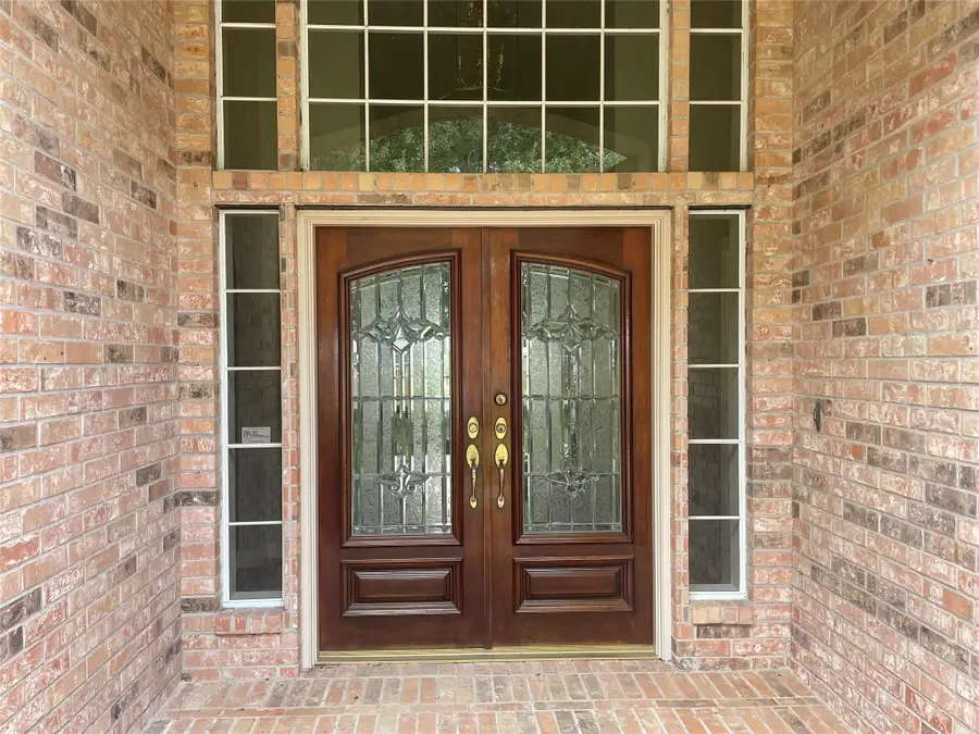 13931 Hidden Lake Lane, Sugar Land, TX 77498 - Image #3