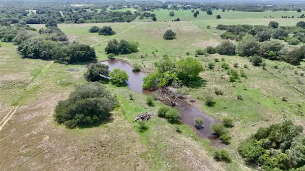 TBD Fm 532, Shiner, TX 77984