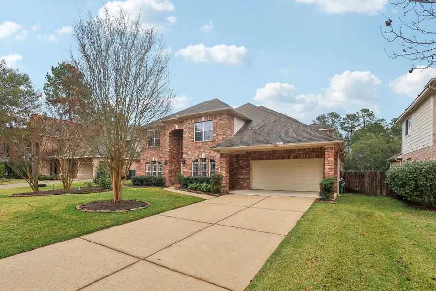 182 N Hazelcrest Circle, The Woodlands, TX 77382 - Image #3