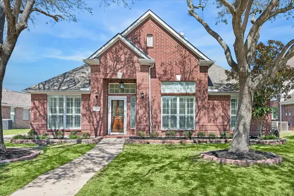 11309 Softbreeze Court, Pearland, TX 77584