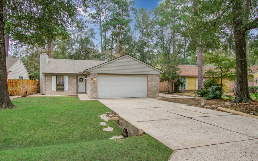 16 N Circlewood Glen, The Woodlands, TX 77381 - Image #2