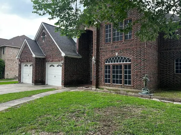 4508 Park Shadow Drive, Baytown, TX 77521