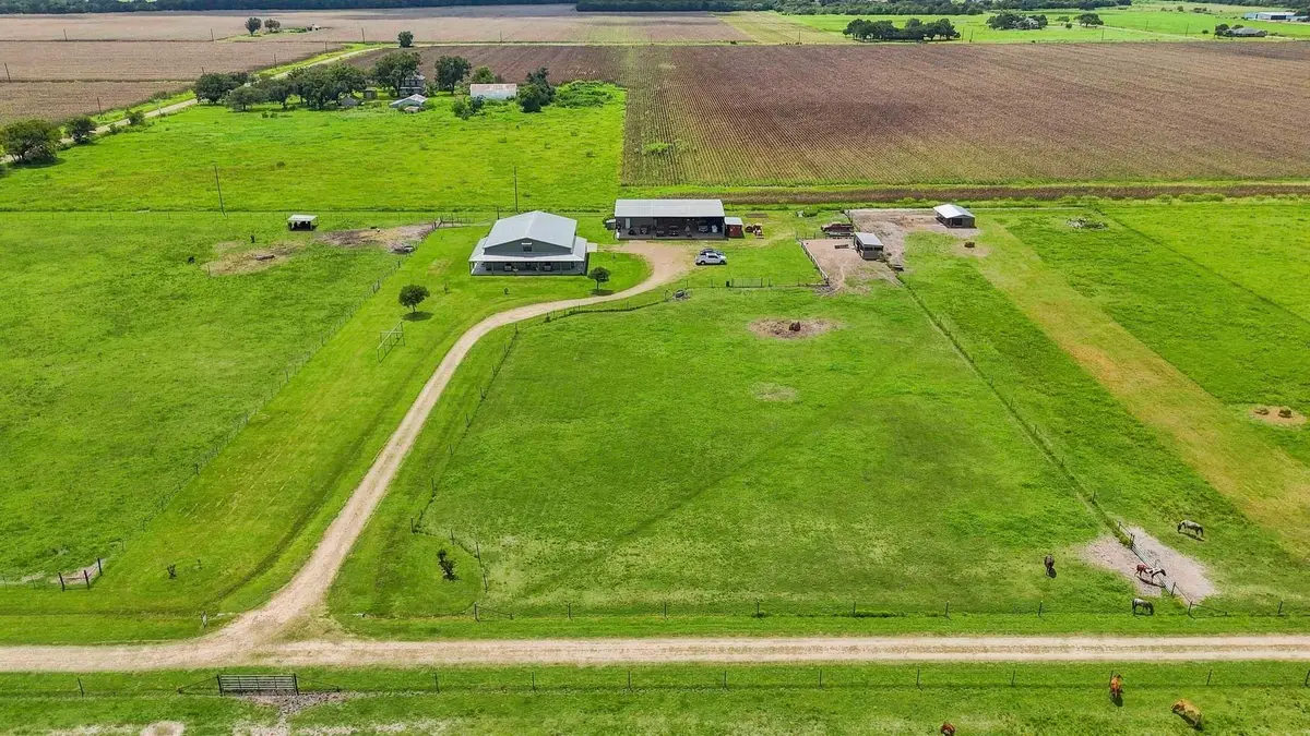 1604 County Road 370, El Campo, TX 77437 - #1