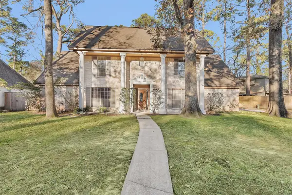 2715 Sandy Lake Drive, Kingwood, TX 77339