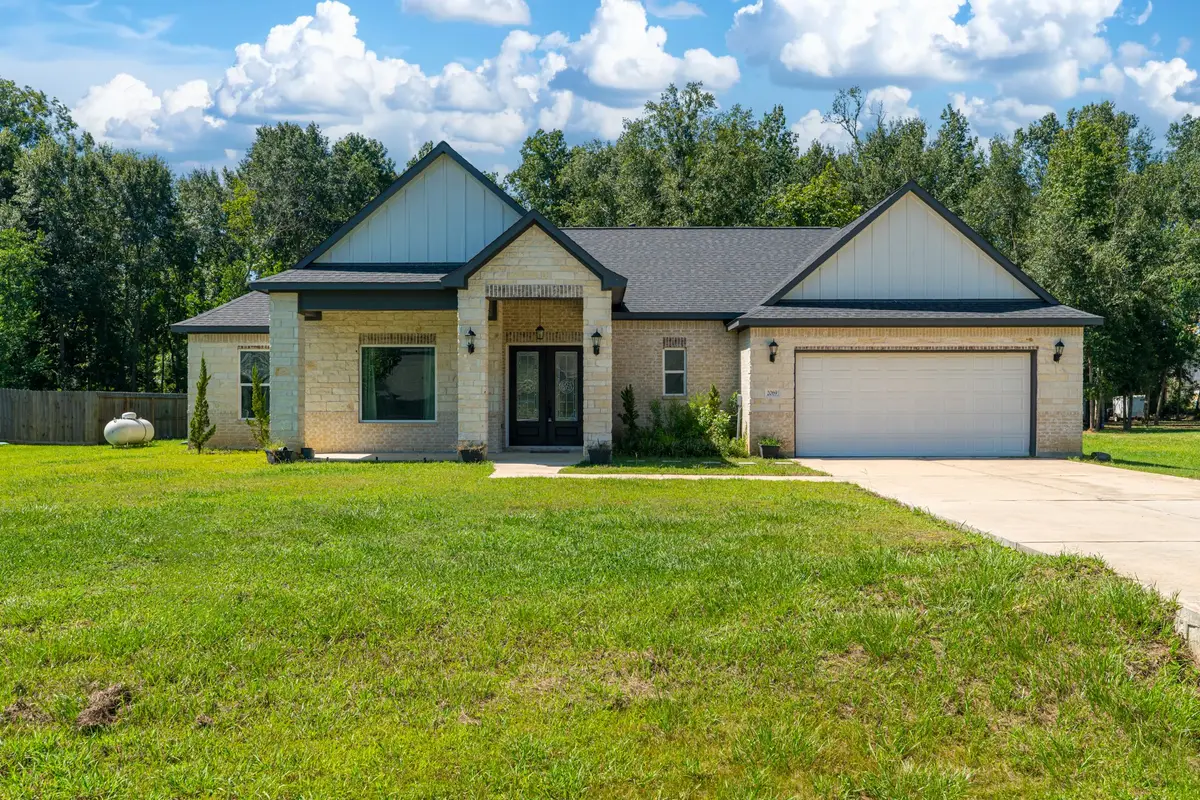 2069 Road 660, Dayton, TX 77535 - #1