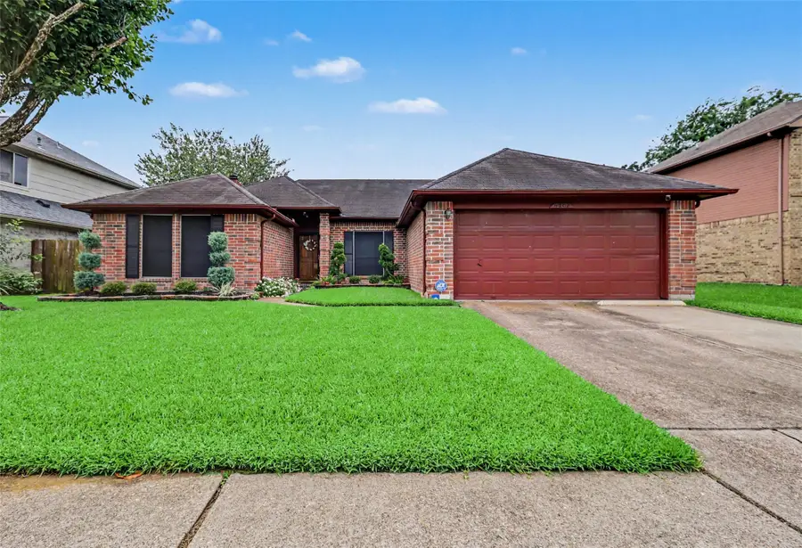 4802 Stone Bridge Street, Baytown, TX 77521 - #2