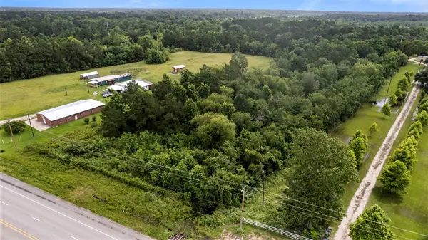 Lot 15 Hwy 321, Dayton, TX 77535