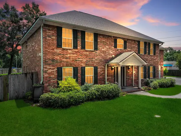 5 Twin Circle Drive, Beaumont, TX 77706