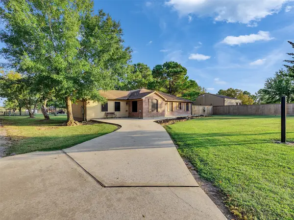 1010 Kilgore Road, Baytown, TX 77520