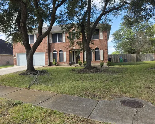 4510 W Thunderwood Circle, Fresno, TX 77545