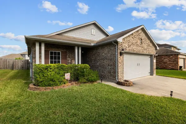 2804 Ruby Drive, Texas City, TX 77591