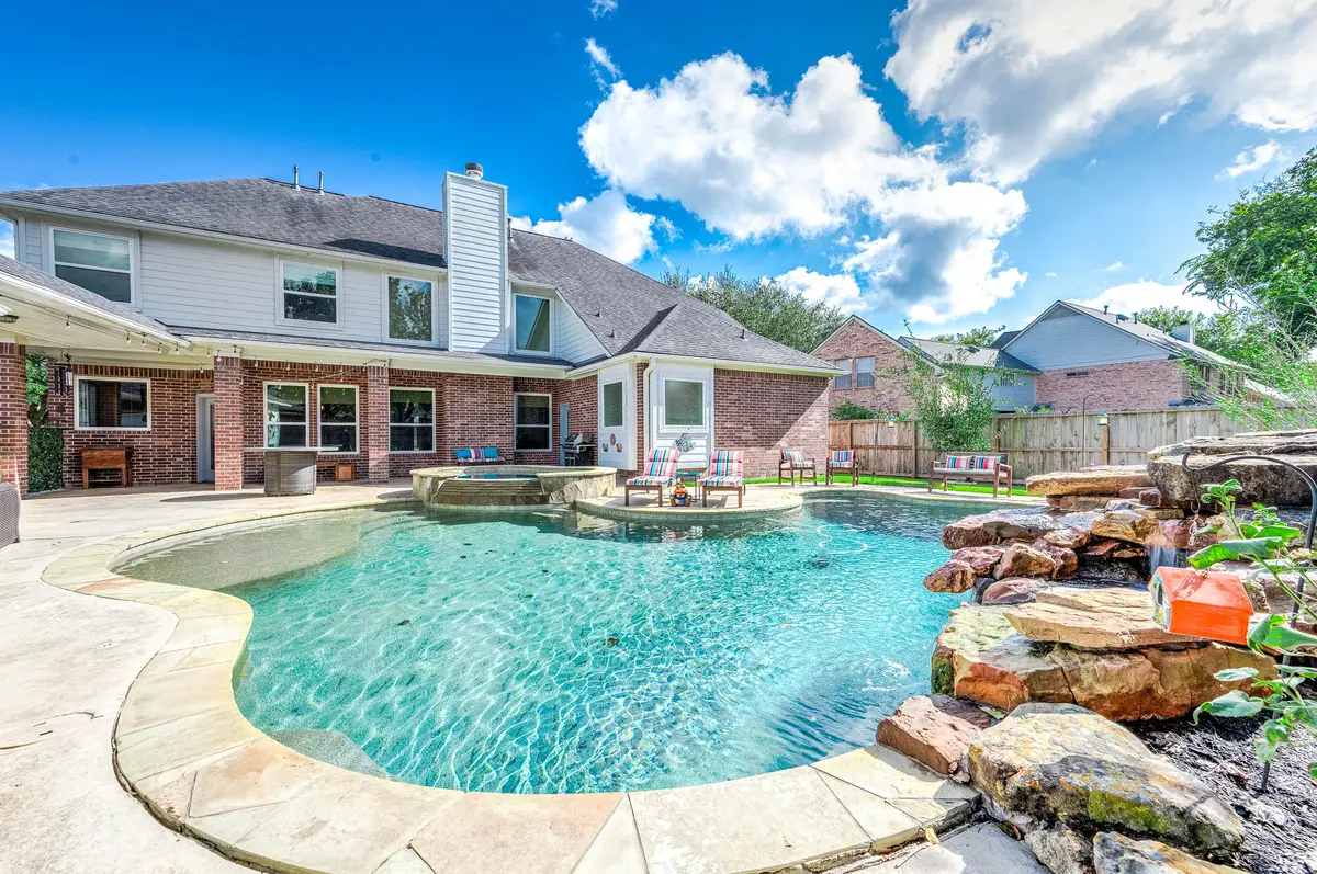 2111 S Pecan Trail Drive, Richmond, TX 77406 - Image #1