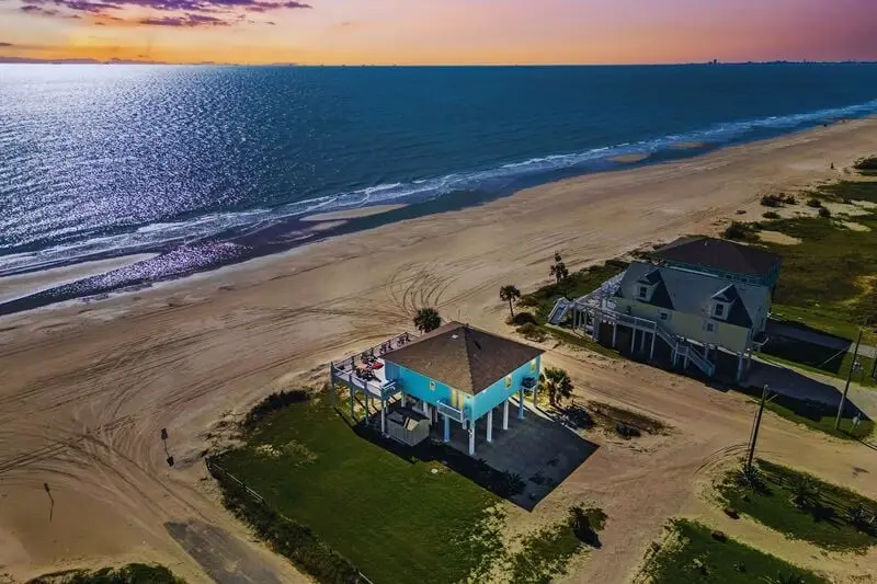 800 West Lane, Crystal Beach, TX 77650 - #1