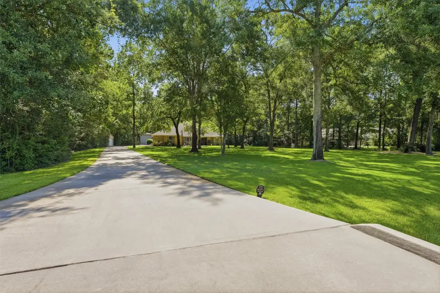 29910 Commons Superior Drive, Huffman, TX 77336 - #3