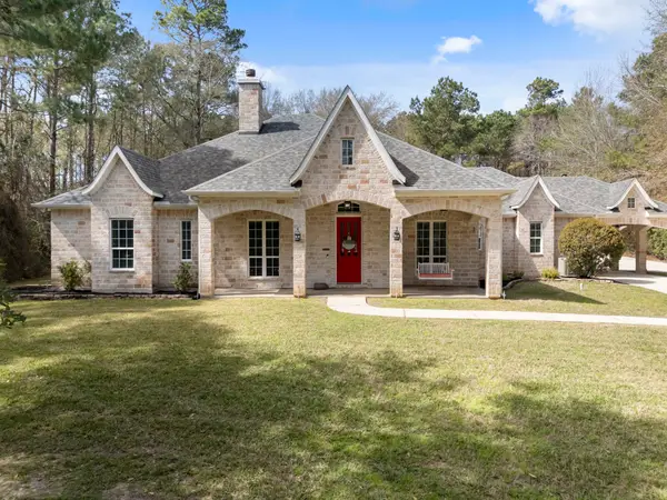 4046 Highland Pass, Montgomery, TX 77316