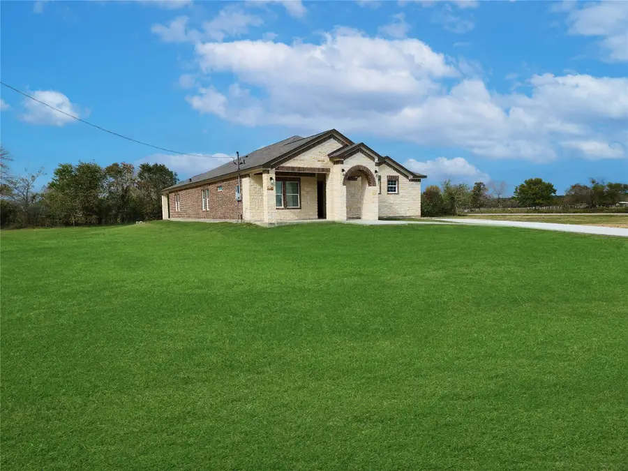 345 County Rd 6242, Dayton, TX 77535 - #2