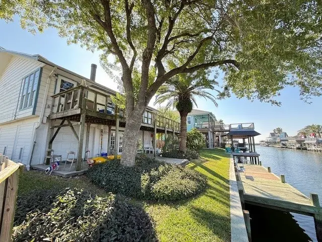 775 Marlin Street, Bayou Vista, TX 77563 - Image #1