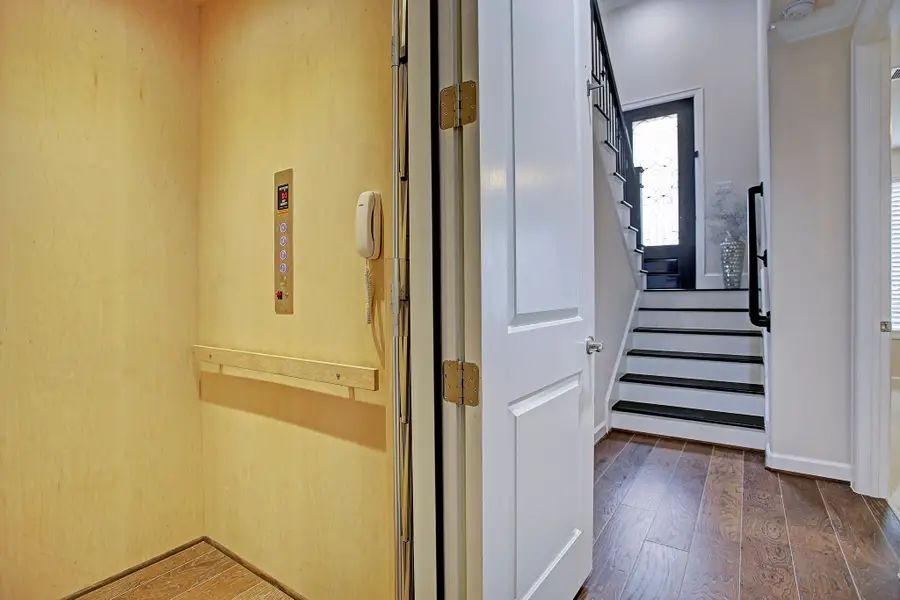 839 Dunleigh Meadows Lane, Houston, TX 77055 - #3