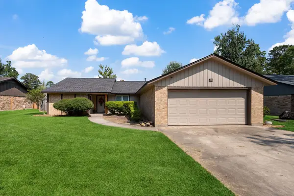 408 Foxmeadow Lane, Cleveland, TX 77327