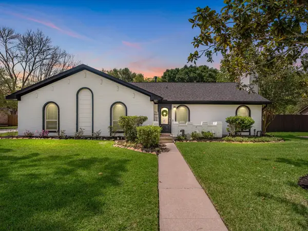 505 Pilgrim Lane, Friendswood, TX 77546