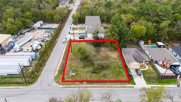 5403 E Houston Road, Houston, TX 77028