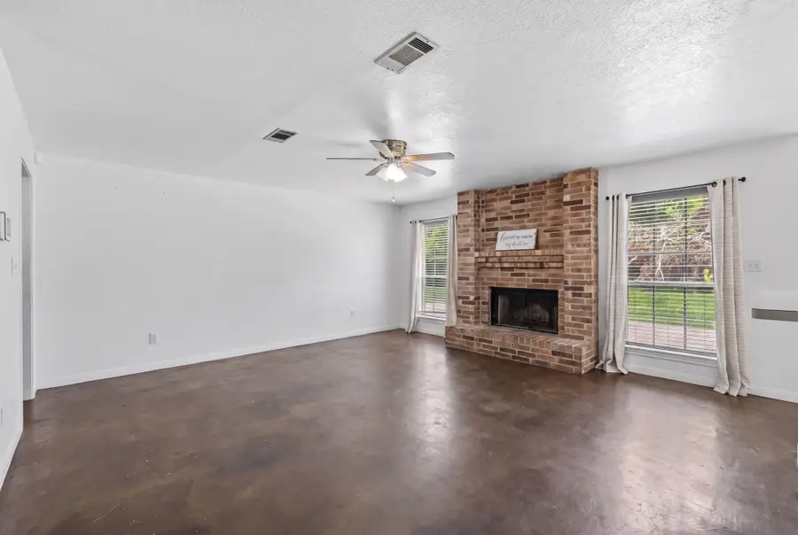 9830 Ellen Street, Baytown, TX 77521 - #2