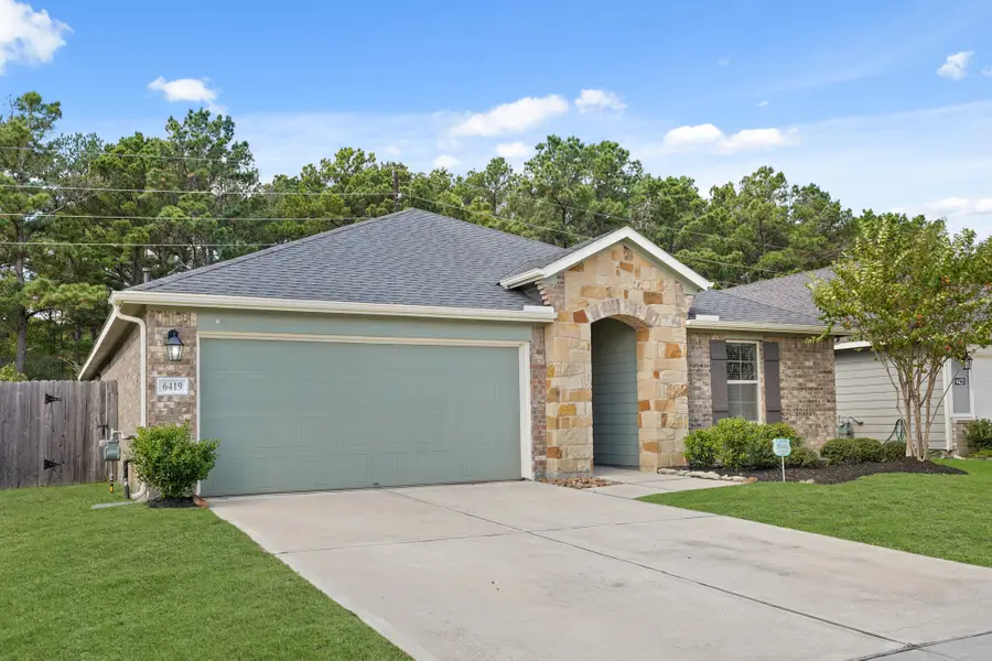 6419 Fiddlewood Thicket Lane, Katy, TX 77449 - Image #3