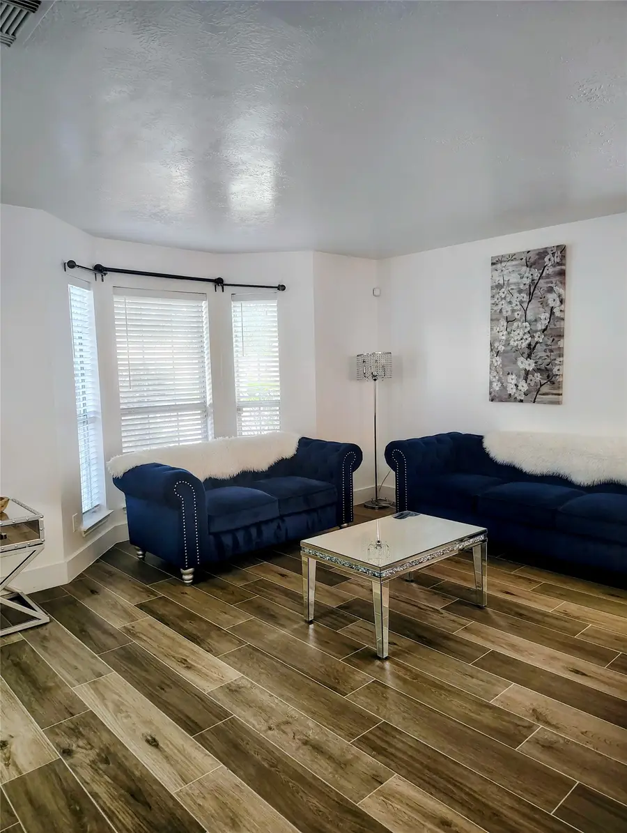 3034 Cinnamon Glen Drive, Houston, TX 77073 - #2