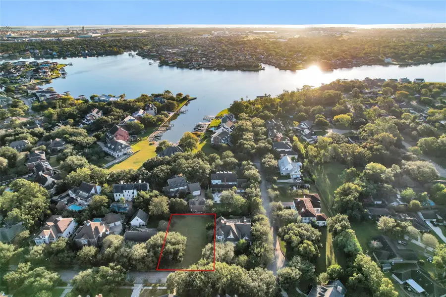 1206 Bluebonnet Drive, Seabrook, TX 77586 - #2
