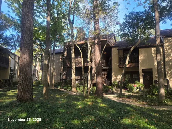 11711 Memorial Drive #52, Houston, TX 77024