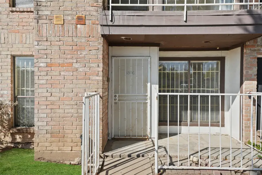 6633 W Airport Boulevard #1306, Houston, TX 77035 - Image #3