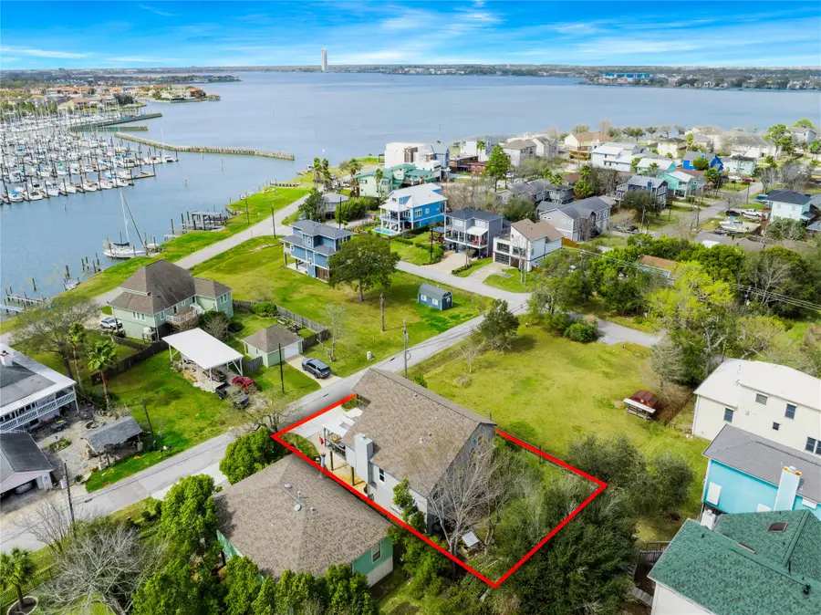 415 Narcissus Road, Clear Lake Shores, TX 77565 - #3