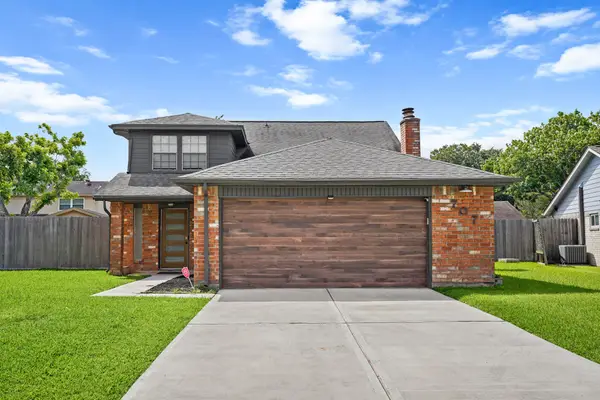 707 Land Grant Drive, Richmond, TX 77406
