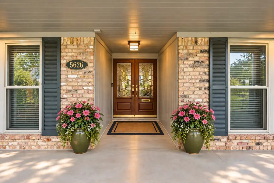5626 Hummingbird Street, Houston, TX 77096 - #3