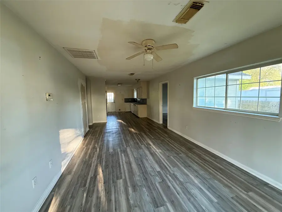 742 27th Street, San Leon, TX 77539 - #2