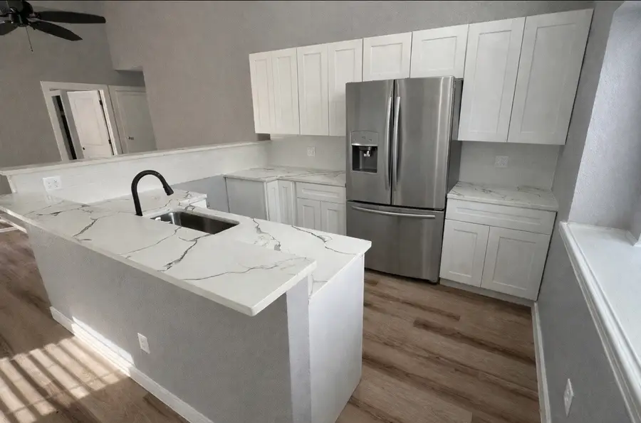 11551 Gullwood Drive, Houston, TX 77089 - Image #2