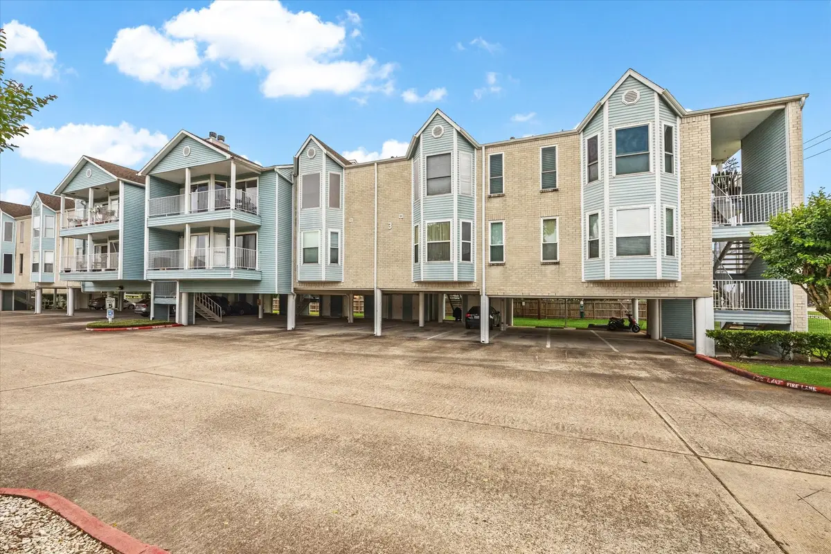 18617 Egret Bay Boulevard #308, Webster, TX 77058 - Image #1