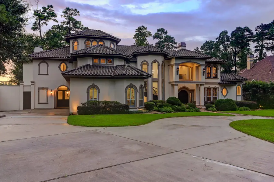 34 Turtle Cove Court, Kingwood, TX 77346 - Image #2