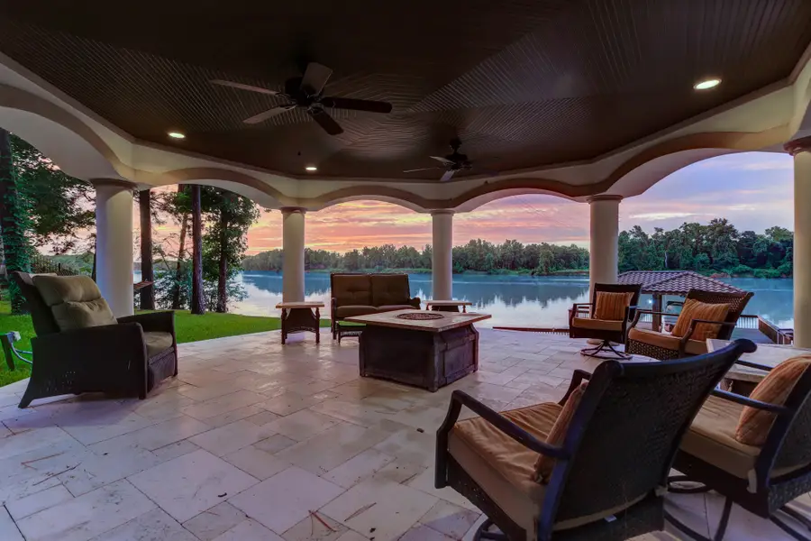 34 Turtle Cove Court, Kingwood, TX 77346 - Image #3