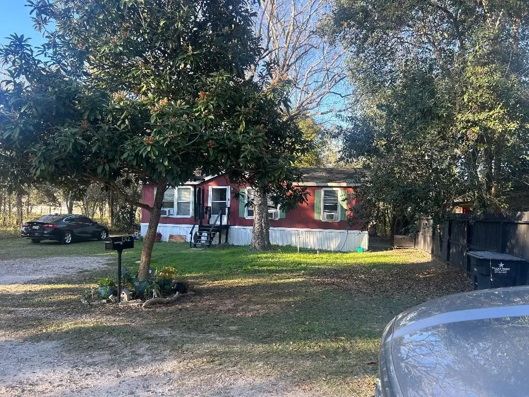 612 S 2nd Street, Alvin, TX 77511 - #1