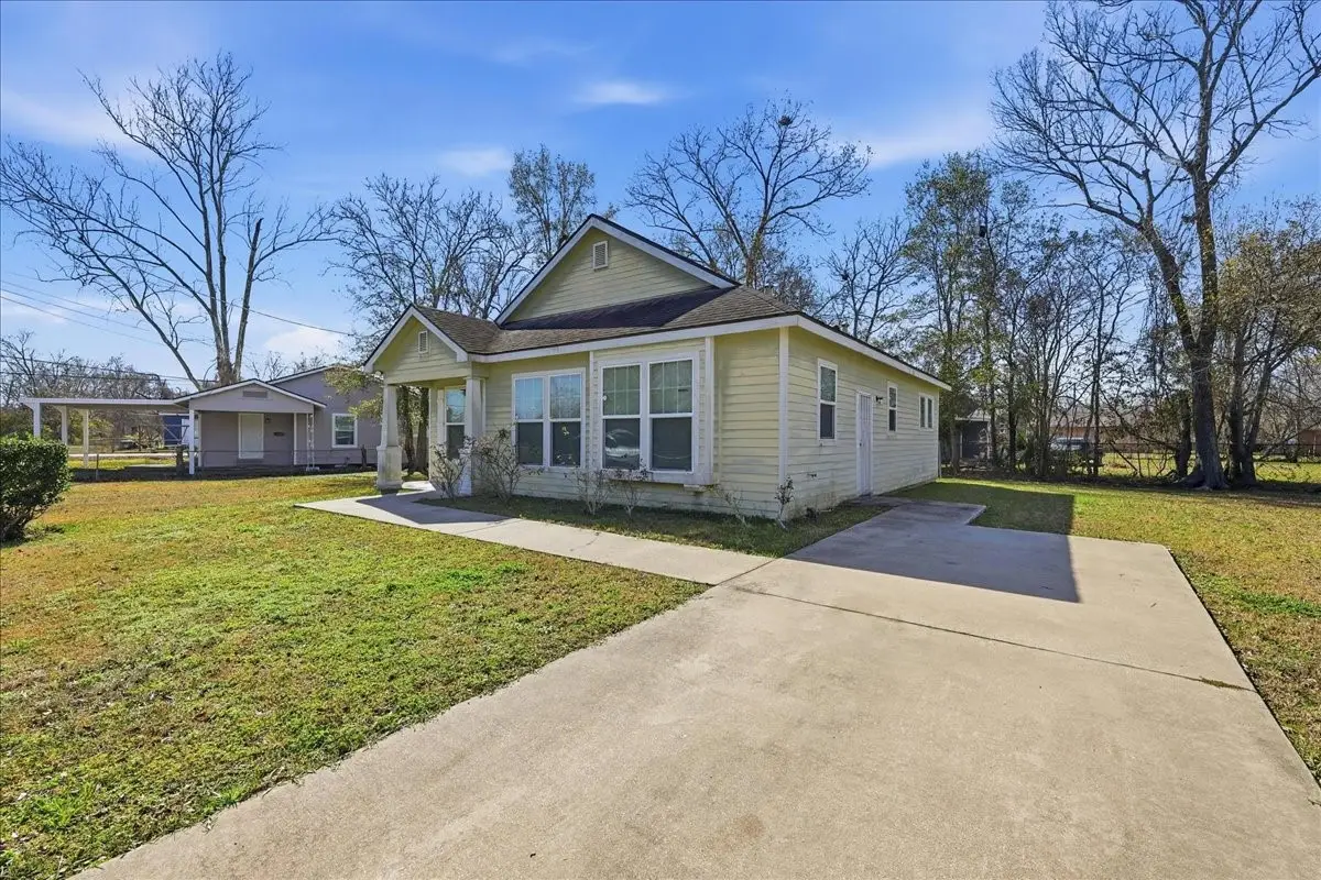3565 West Avenue, Beaumont, TX 77703 - Image #1
