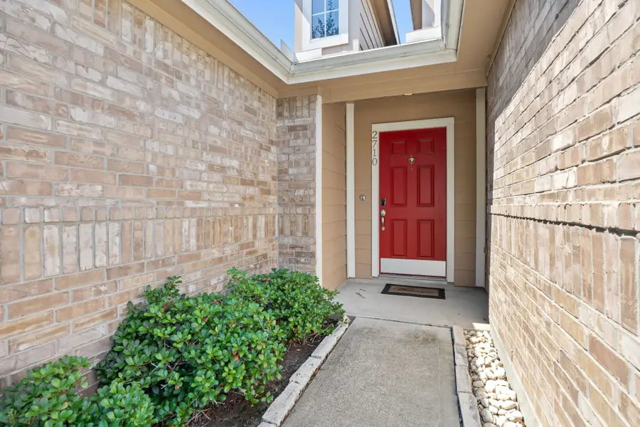 2710 Gaelic Green Street, Houston, TX 77045 - #3
