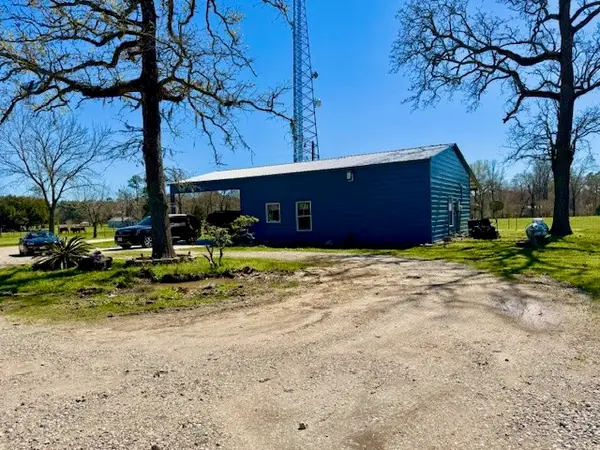 59 Private Road 2102, Liberty, TX 77575