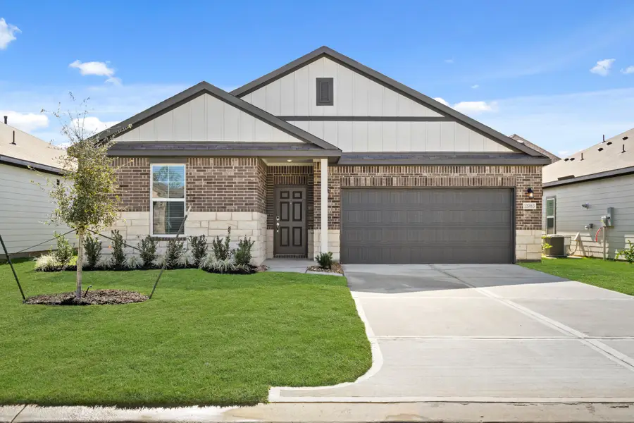 11983 Wisteria Meadows Drive, Willis, TX 77318 - Image #2