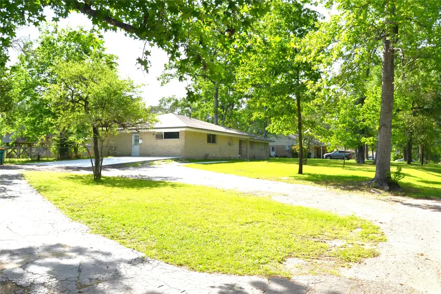 101 Summit Drive, Conroe, TX 77303 - Image #2