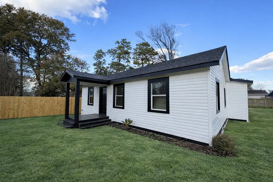 9306 Grady Street, Houston, TX 77016 - Image #2